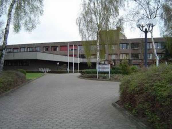 Woonzorgcentrum Hof Ter Boonwijk-Rusthuis-Dendermonde-Denderleeuw Hof Ter Boonwijk.jpg