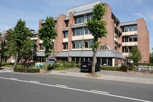 Residentie Les Pléiades-Rusthuis-Sint-Lambrechts-Woluwe-102_pleiades_gebouw_voorzijde_2_thb.jpeg